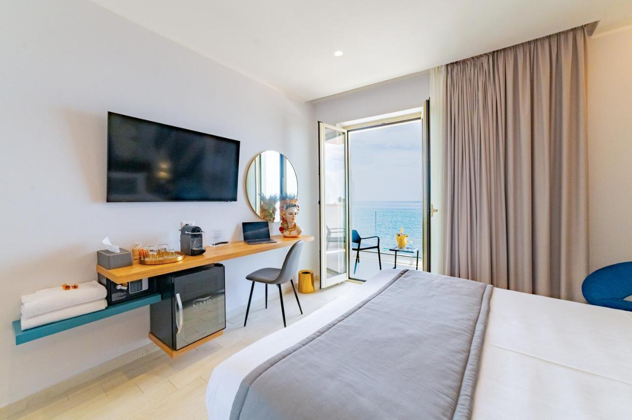 Naxos Marina Bay Bed & Breakfast Джардини Наксос Екстериор снимка